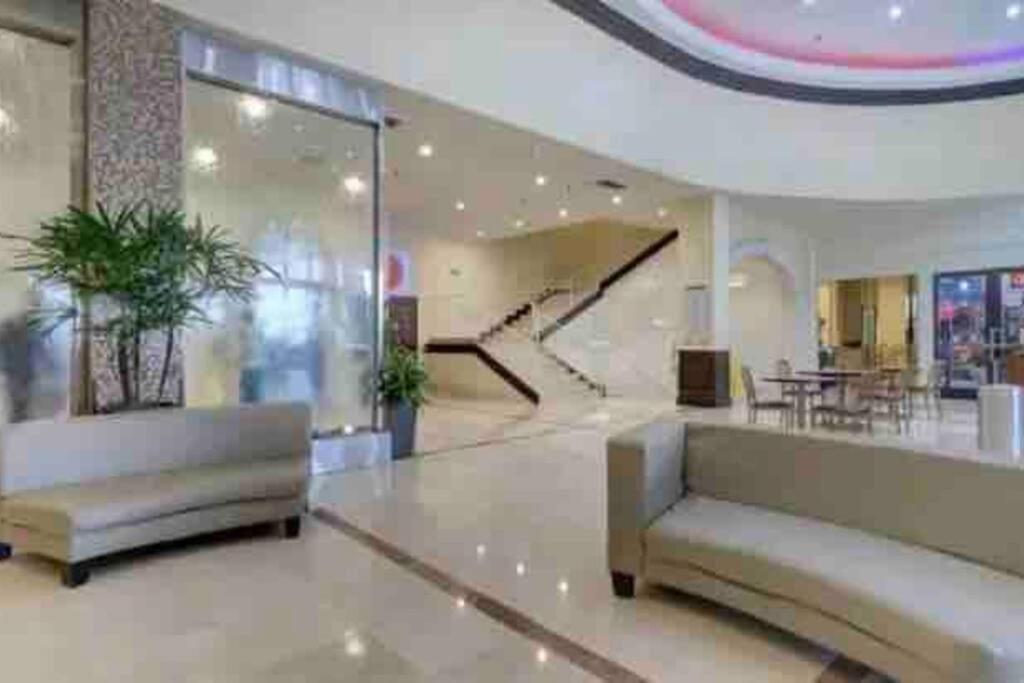 Alojamiento Con Balcon Hacia La Playa 115 Miami Beach Exteriör bild