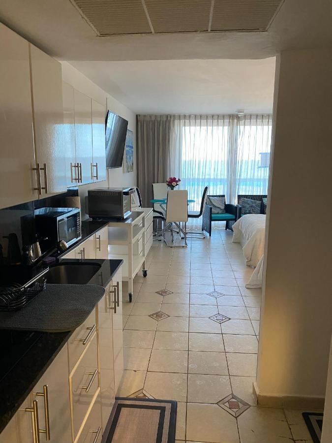 Alojamiento Con Balcon Hacia La Playa 115 Miami Beach Exteriör bild